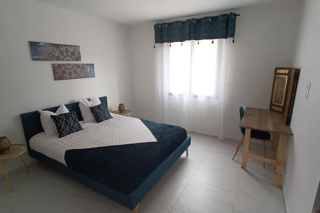 Villa Soleyana Meynes ภายนอก รูปภาพ